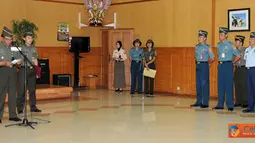 Citizen6, Jakarta: Puspen TNI bekerja sama dengan Lembaga Sensor Film (LSF) menyelenggarakan Penataran Penulisan Press Release untuk Perwira dan Pegawai Negeri Sipil (PNS) TNI TA 2012 pada, Senin (14/5). (Pengirim: Badarudin Bakri)