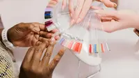 Mengenal Press On Nails Sederhana yang Kini Jadi Andalan Manikur Praktis dan Hemat