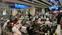 Jemaah haji Indonesia bersiap pulang ke Indonesia dari Bandara Prince Mohammed bin Abdulaziz, Madinah. Darmawan/MCH