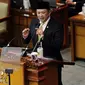 Ketua DPR Bambang Soesatyo berpidato dalam Rapat Paripurna ke-19 di Kompleks Parlemen, Senayan, Jakarta, Senin (5/3). Bambang berpidato dengan judul 'Kami Pelayan Rakyat'. (Merdeka.com/Iqbal Nugroho)