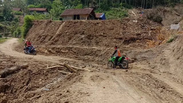 Masa tanggap darurat penanganan longsor di Kutabima, Cimanggu, Cilacap, Jawa Tengah diperpanjang 14 hari. (Foto: Liputan6.com/BPBD Cilacap)