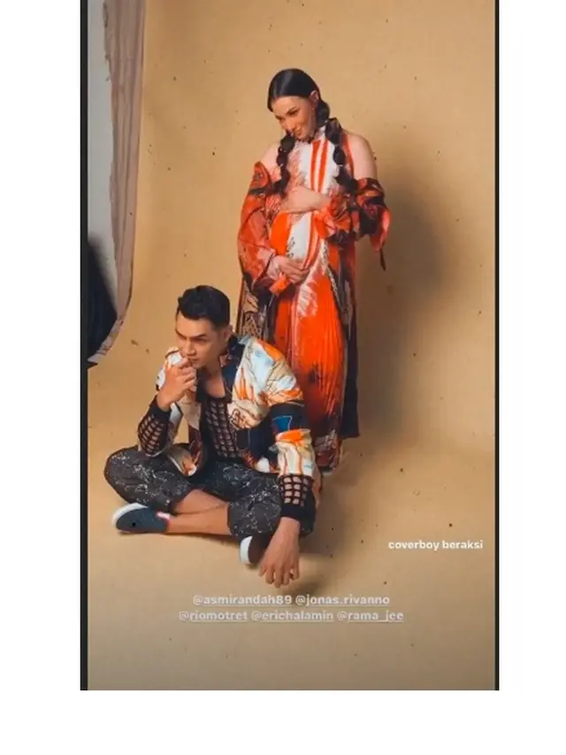6 Potret Maternity Shoot Asmirandah dengan Tema 'Colorful', Jadi Konsep Terakhir