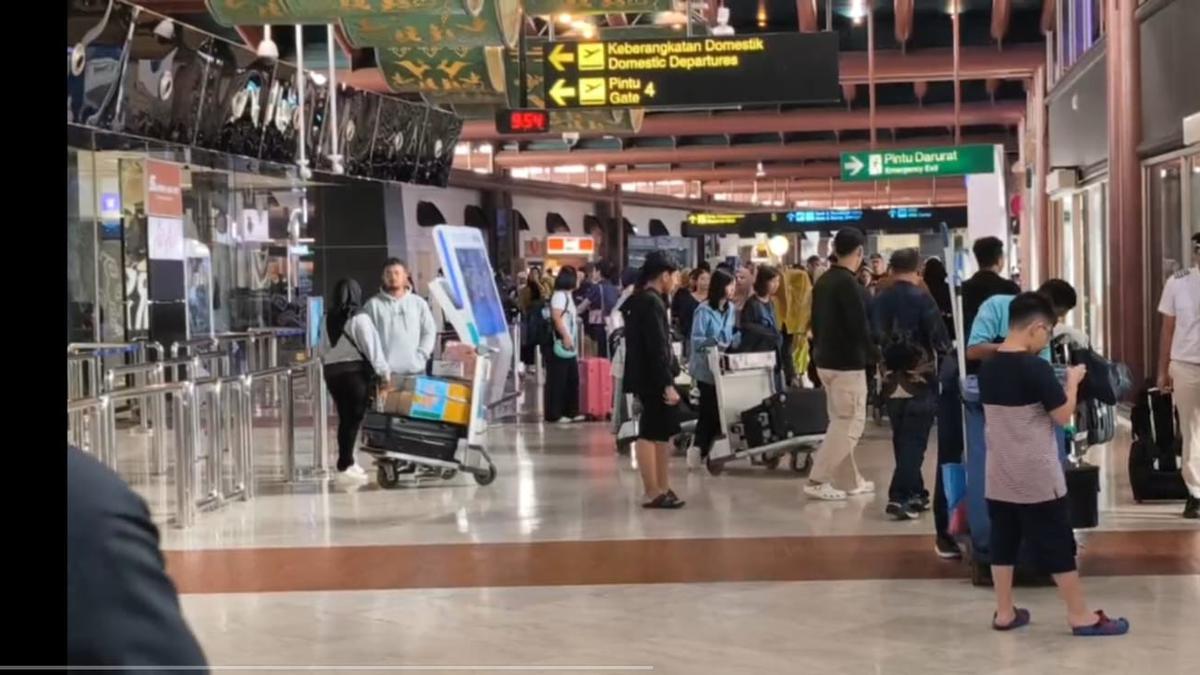 17 Penerbangan dari Bandara Soetta ke Timur Tengah Batal