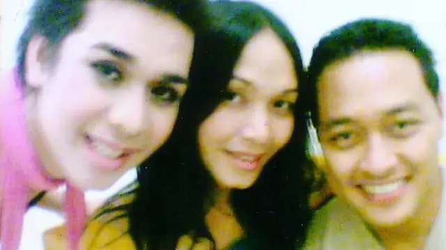 Foto kenangan Bunda Corla dan Olga Syahputra. (Foto: Dok. Instagram @corla_2)