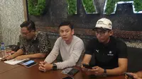 Ketua Panpel laga PSPS Riau Vs Kelantan FC dan mantan GM PSPS Riau memberikan penjelasan soal uang pengamanan Rp40 Juta untuk Polresta Pekanbaru. (Liputan6.com/M Syukur)