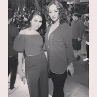 Ayu Ting Ting dan Zaskia Gotik. (Instagram/zaskia_gotix)
