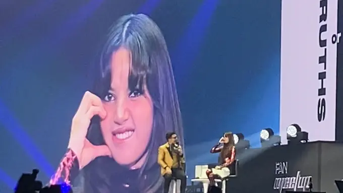 Tampilan Lisa Blackpink saat fan meet di Jakarta