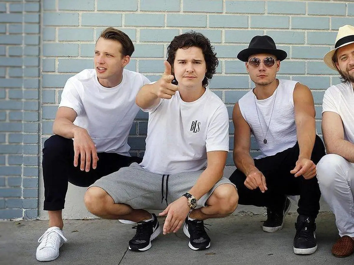 Lirik Lagu Lukas Graham '7 Years' - Entertainment Fimela.com