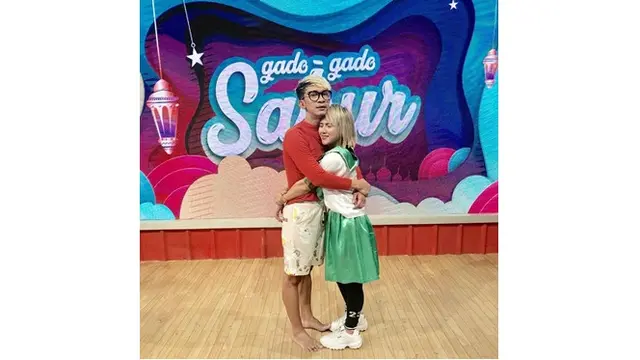 Balikan, Ini 5 Potret Mesranya Aming dan Evelin