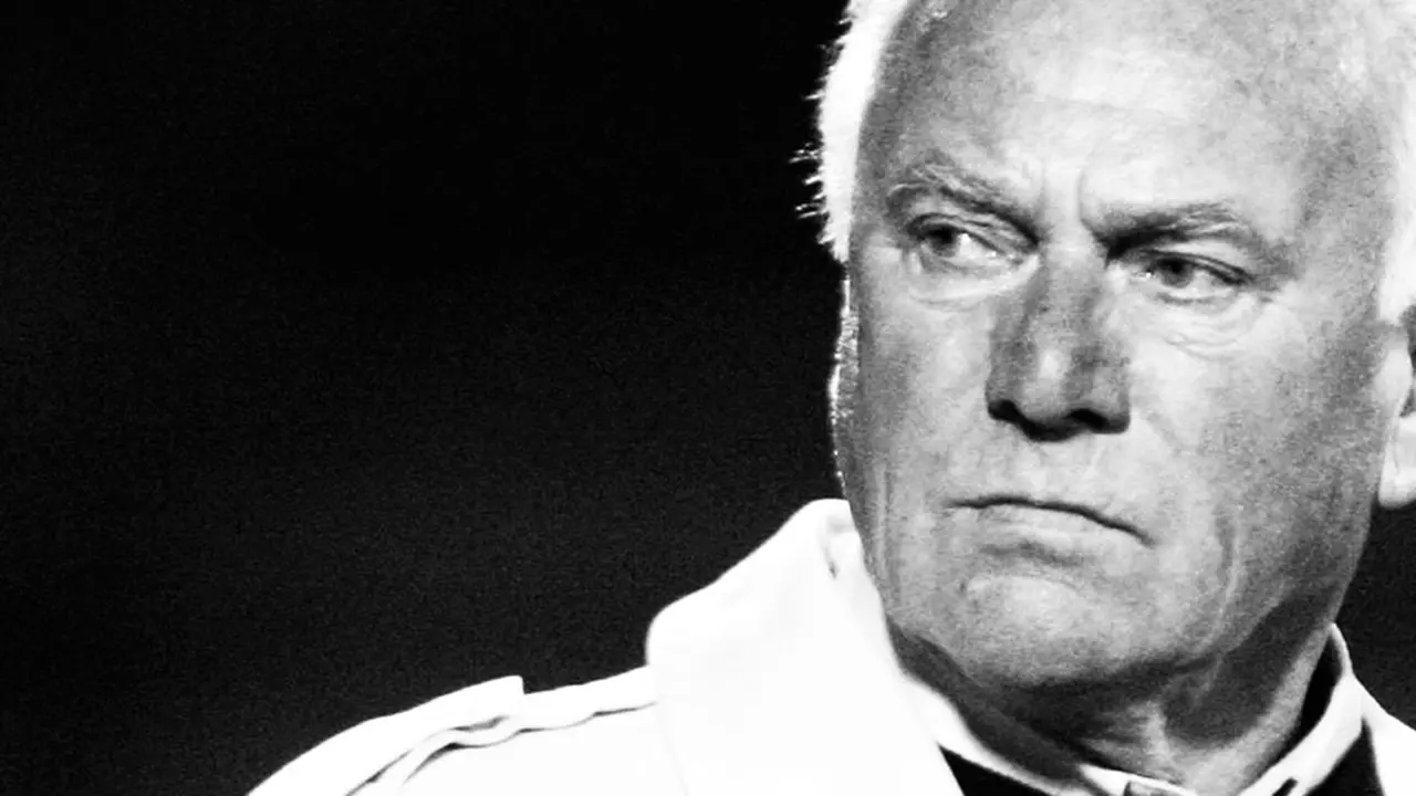 Berjuang Melawan Parkinson, Eks Pelatih Bayern dan Barca Wafat
