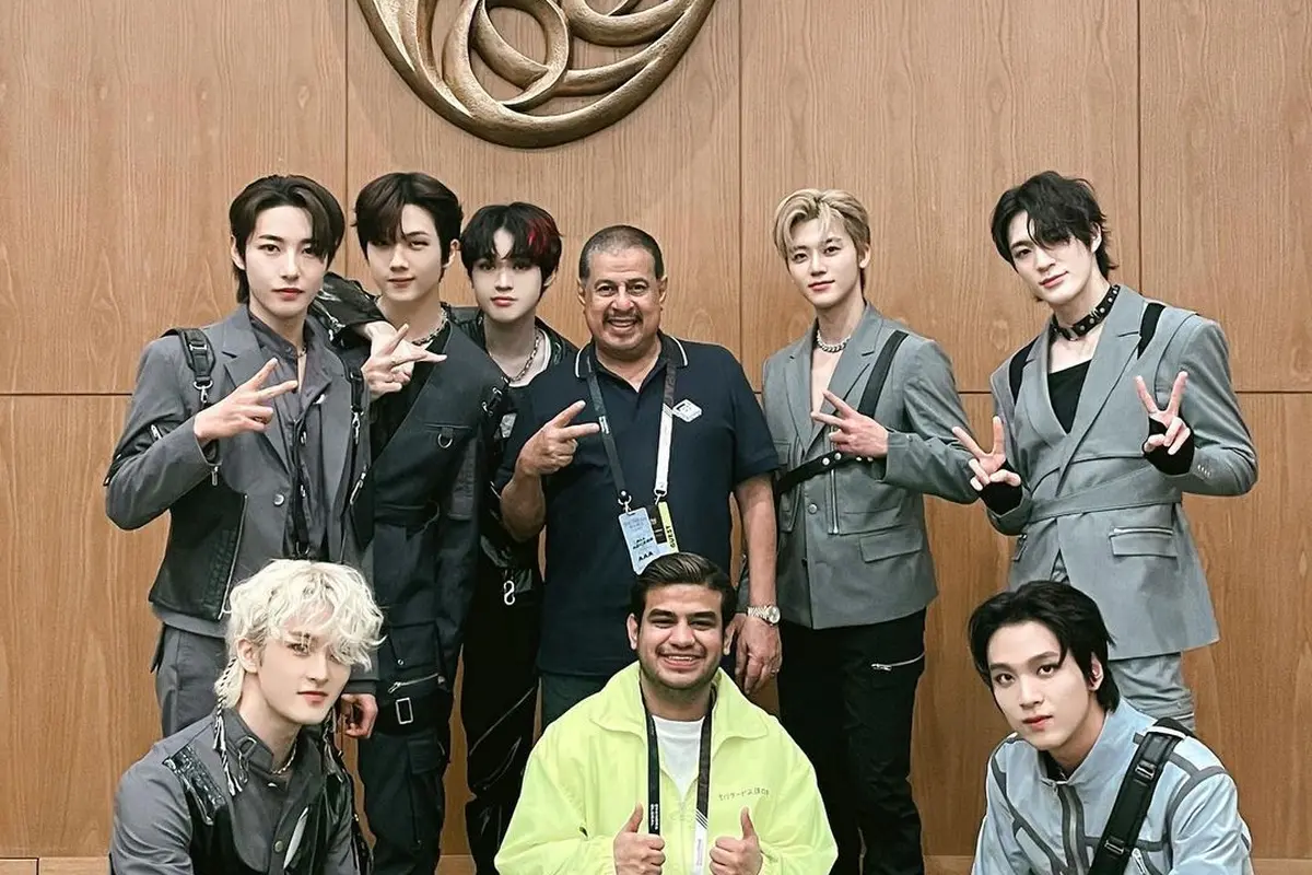 7 Potret Fadil Jaidi Bertemu Idol K-Pop, Momen NCT Dream Salim ke Pak Muh Bikin Haru