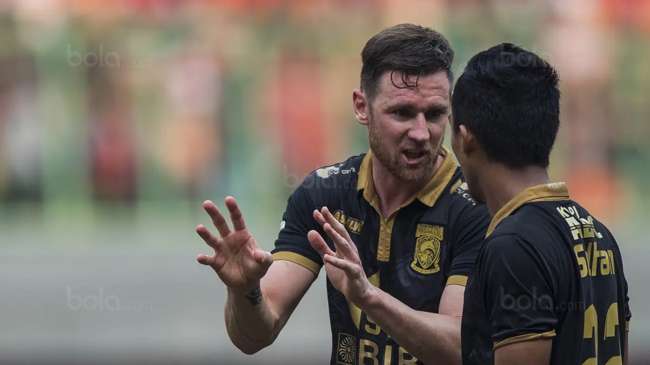 Shane Smeltz