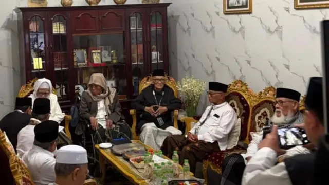 9 Kiai AHWA Masuk Ndalem Mbah Wahab, Detik-Detik Penentuan Rais Aam PBNU 2026-2031