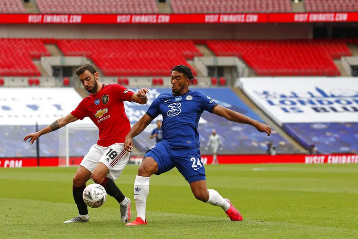 Manchester United, Chelsea, Piala FA