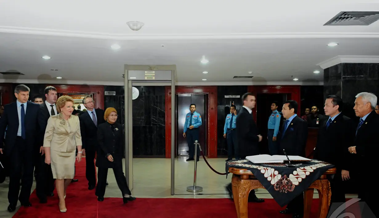 Dewan Federasi Rusia menemui Ketua DPR RI di Gedung parlemen, Jakarta, Selasa (11/11/2014) (Liputan6.com/Andrian M Tunay)