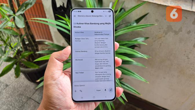 Gemini AI juga bisa rekomendasikan tempat makanan khas di lokasi liburan. (Liputan6.com/ Yuslianson)