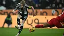 Newcastle United kembali unggul setelah Anthony Gordon mencetak gol pada menit ke-62. (Paul ELLIS/AFP)
