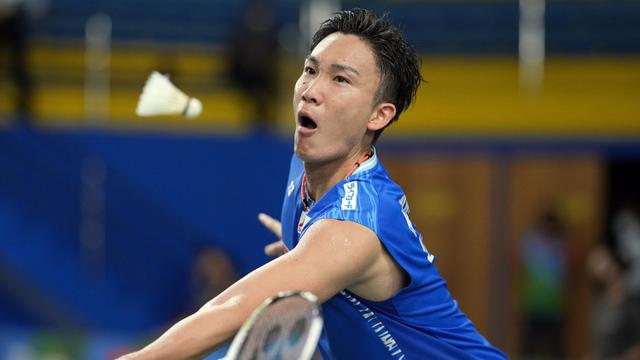 FOTO: Kejutan, Chico Kalahkan Kento Momota di Badminton Asia Championships 2022