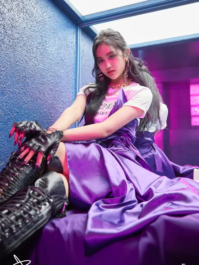 Aisha Everglow. (Yuehua Entertainment via Soompi)