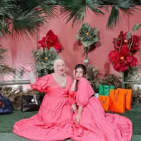 Pada 25 Mei kemarin, Youtuber kembar Tasya dan Tasyi genap berusia 30 ulang tahun.  (Instagram/tasyafarasya).