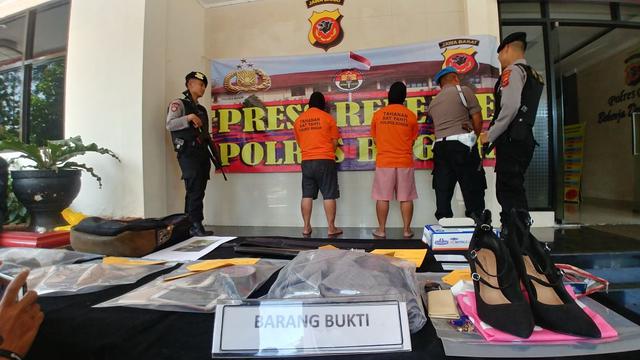 Pembunuhan perempuan bertato Hello Kitty