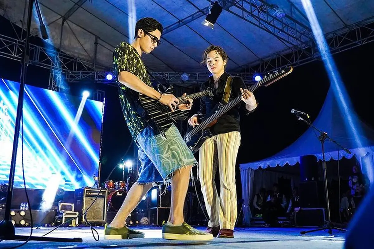 Al Ghazali dan Dul Jaelani