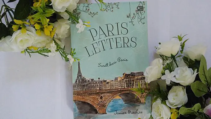 Novel Paris Letters./Copyright Vemale/Endah