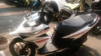 Motor dari Pekalongan Hanyut di Kali Jagakarsa