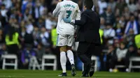Berkaca di Ponsel Saat Kepala Bocor, Ronaldo Diejek Warganet