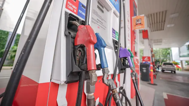 PT Pertamina Patra Niaga, Subholding Commercial & Trading PT Pertamina (Persero), menurunkan harga Bahan Bakar Minyak (BBM) Non-Subsidi Pertamax Series dan Dex Series. (Foto: Pertamina)