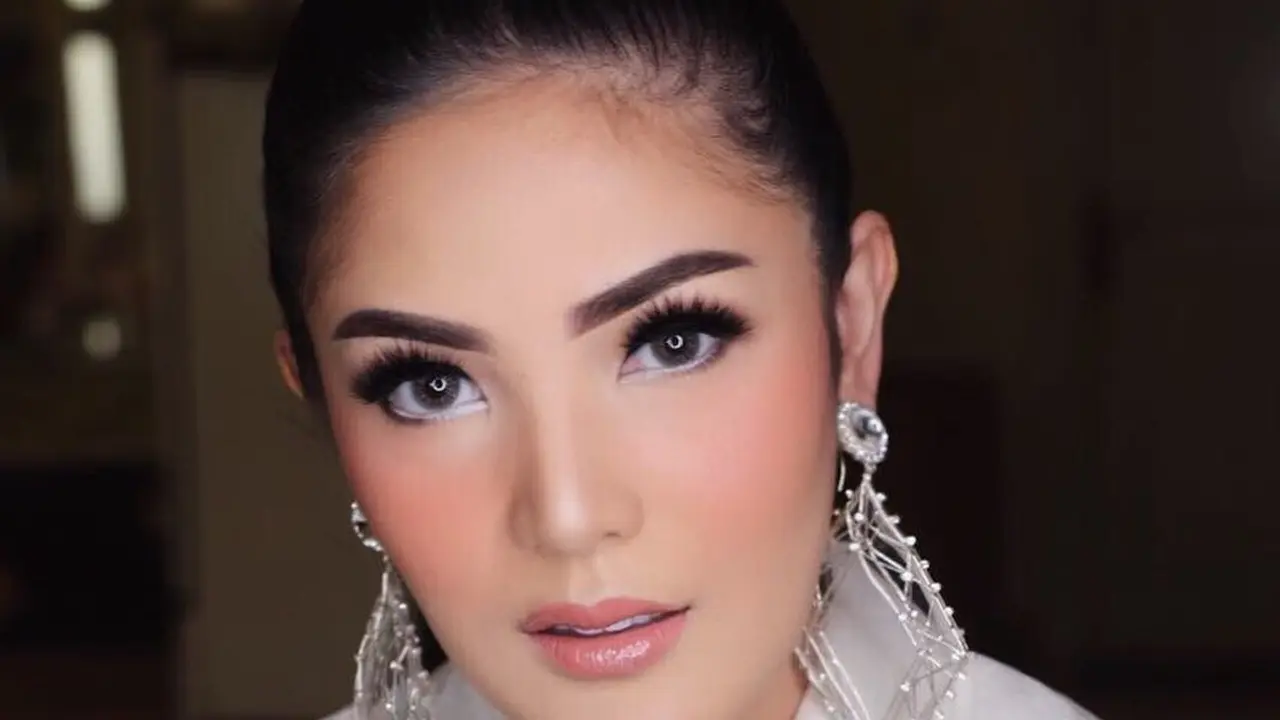 Nindy Ayunda
