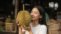 Cara Memilih Durian agar Tidak Kecewa Setelah Dibuka, Anti Zonk untuk Pemula