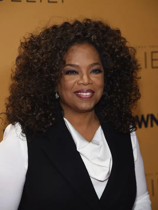 Kita tahu, ratu talkshow berusia 61 tahun tersebut telah berhasil membangun sebuah kerajaan media sepanjang puluhan tahun berkarier. (AFP/Bintang.com)