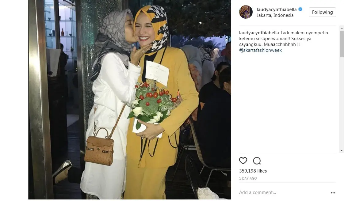 Laudya Cynthia Bella senang bertemu Zaskia Sungkar (Foto: Instagram)