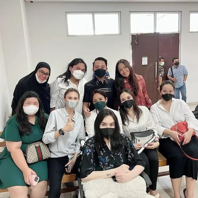 Kenang Momen Kecelakaan, Ini 7 Potret Terbaru Laura Anna Mantan Gaga Muhammad