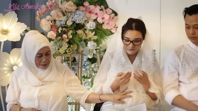 Kiki Amalia Tasyakuran 4 Bulan Kehamilan