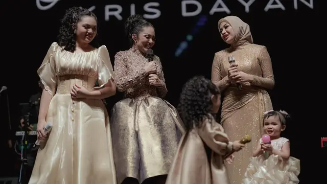 Momen Aurel, Ameena dan Kris Dayanti di 1 Panggung/Instagram @krisdayantilemos