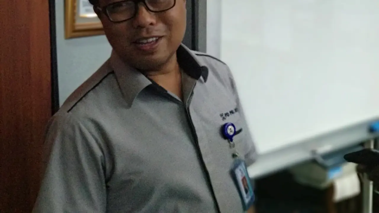 Dirut PD PAL Jaya Subekti