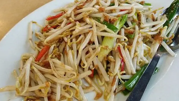 Tumis tauge/copyright tripadvisor.com.sg