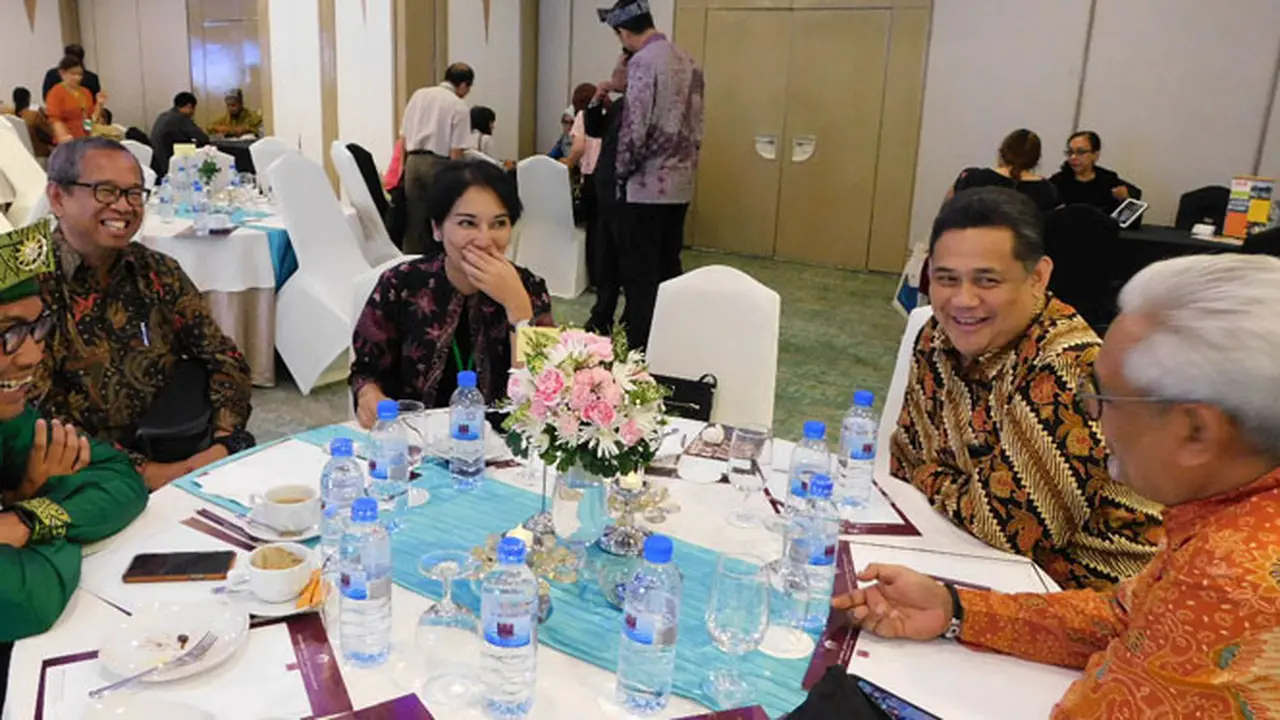 Destinasi Wisata Jogjakarta - Solo - Semarang  Bikin Thai People Bahagia