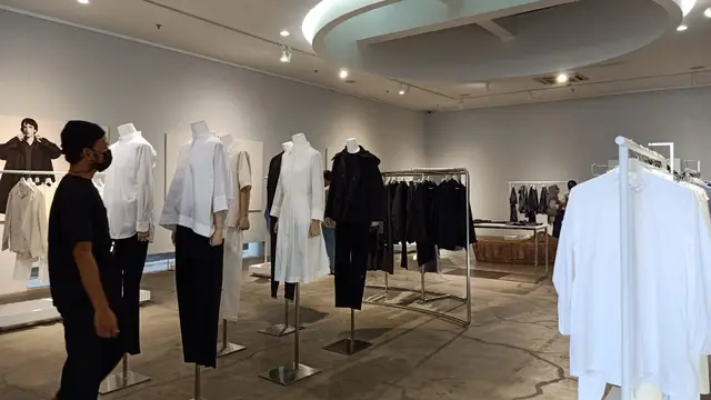 Kolaborasi Anyar Uniqlo dan Jil Sanders Setelah Satu Dekade Berlalu