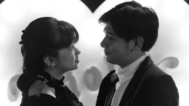 7 Potret Rayn Wijaya dengan Rebecca Klopper yang Bintangi Miniseri Magic In Love