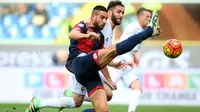 Tendang Balotelli, AC Milan Incar Penyerang Genoa Ini