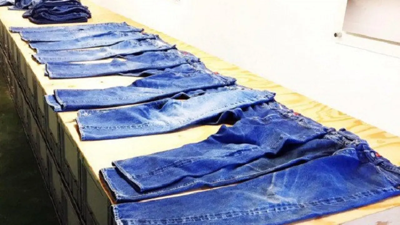 Jeans bekas