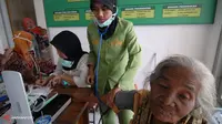 Pengungsi Kelud Ingin Ada Pemeriksaan Paru-paru