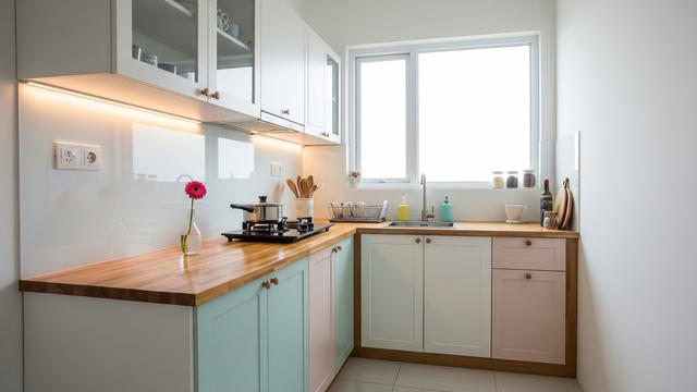 7 Desain Dapur Kecil Tapi Nyaman Dipakai Bersama Mertua, Rapi dan Mudah ...