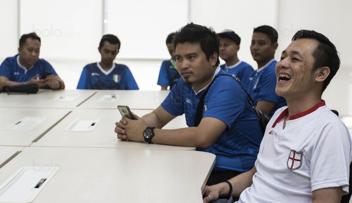 Perwakilan Super Soccer, Ignatius Budi Hariyanto, saat media visit di Kantor Redaksi Bola.com, Jakarta, Selasa (17/10/2017). Kunjungan ini dalam rangka jelang grand final Super Soccer Futsal Battle 2017. (Bola.com/Vitalis Yogi Trisna)
