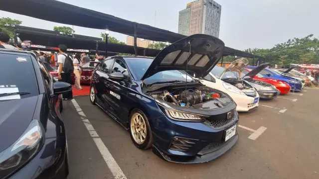 Honda Culture Indonesia Ajak Komunitas Berkumpul dan Pamer Mobil di Cibis Park (Arief A/Liputan6.com)
