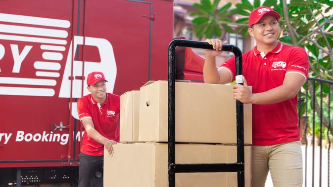 TheLorry merupakan jasa penyewaan kendaraan berupa van, pickup dan truk on demand cepat dan mudah.