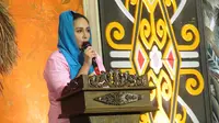 Abang None Jakarta Bawakan Baju Pengantin Klasik Nusantara Zainal Songket di Culinary Wedding Festival 2